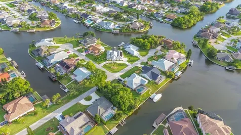 33 Crystal Bay Court Palm Coast FL 32137