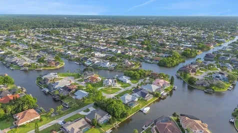 33 Crystal Bay Court Palm Coast FL 32137