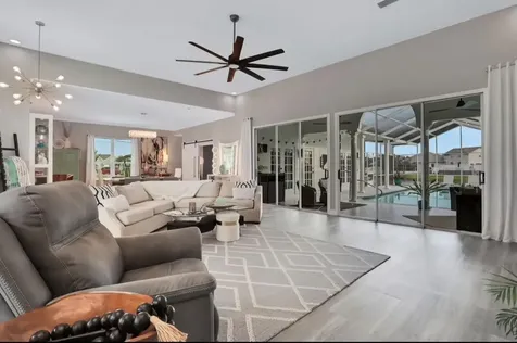 33 Crystal Bay Court Palm Coast FL 32137