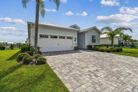 90 Tilloo Court St Johns FL 32259