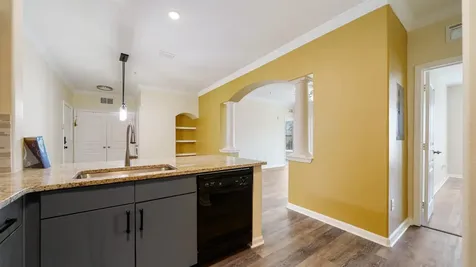 8290 Gate Parkway Jacksonville FL 32216