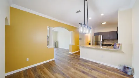 8290 Gate Parkway Jacksonville FL 32216