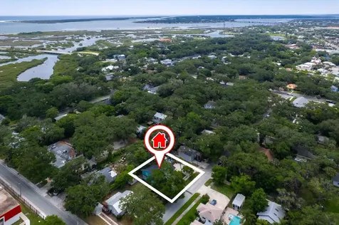 13 Douglas Avenue St Augustine FL 32084