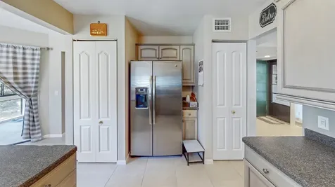 21 Mid Pines Circle Palm Coast FL 32137