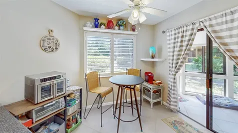 21 Mid Pines Circle Palm Coast FL 32137