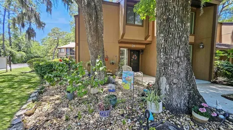 21 Mid Pines Circle Palm Coast FL 32137