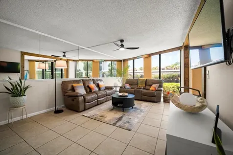 2 Dondanville Road #115 St Augustine FL 32080