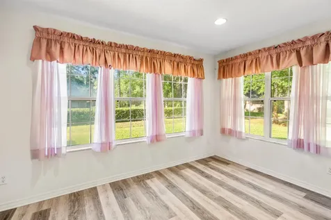 119 Lisa Lane Palatka FL 32177