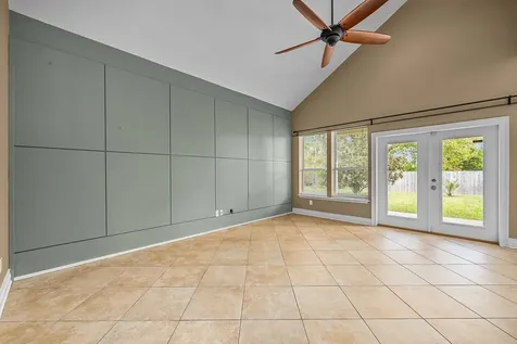 924 S Garden Lake Drive St Augustine FL 32086