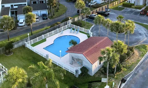 30 Bermuda Run Way St Augustine Beach FL 32080