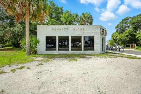 1321 Saint Johns Avenue Palatka FL 32177