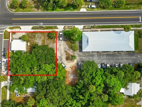 1321 Saint Johns Avenue Palatka FL 32177