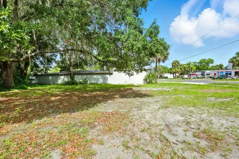 1321 Saint Johns Avenue Palatka FL 32177