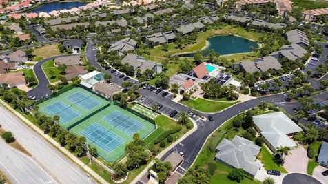 87 Village Del Lago Circle St Augustine FL 32080