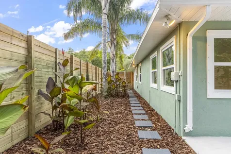 5 Willow Drive St Augustine FL 32080