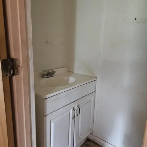 300 E Lattin Hastings FL 32145