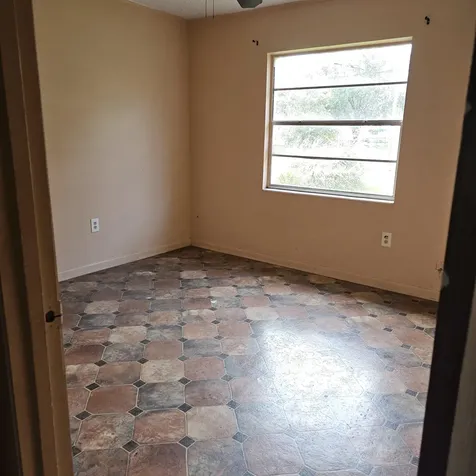 300 E Lattin Hastings FL 32145