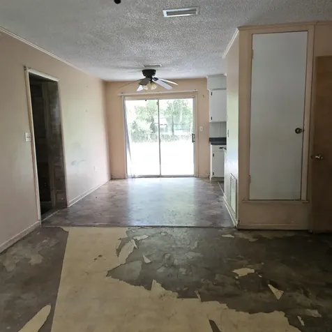 300 E Lattin Hastings FL 32145