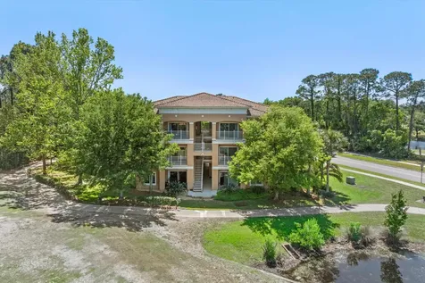 625 Fairway Drive Unit 201 St Augustine FL 32084