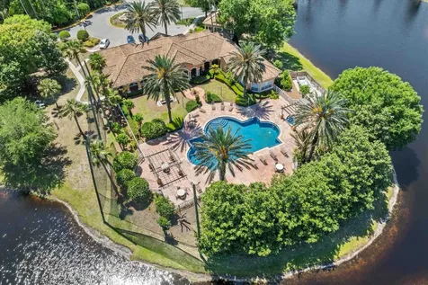 625 Fairway Drive Unit 201 St Augustine FL 32084