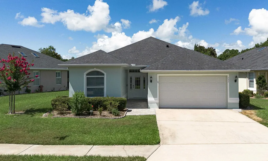 737 Crestwood Drive St Augustine FL 32086
