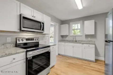 364 Duray Court Jacksonville FL 32208