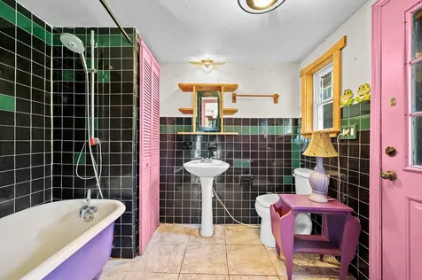 250 W West Lake Drive Hawthorne FL 32640