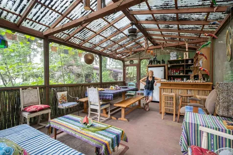 250 W West Lake Drive Hawthorne FL 32640