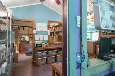 250 W West Lake Drive Hawthorne FL 32640