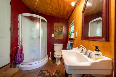 250 W West Lake Drive Hawthorne FL 32640