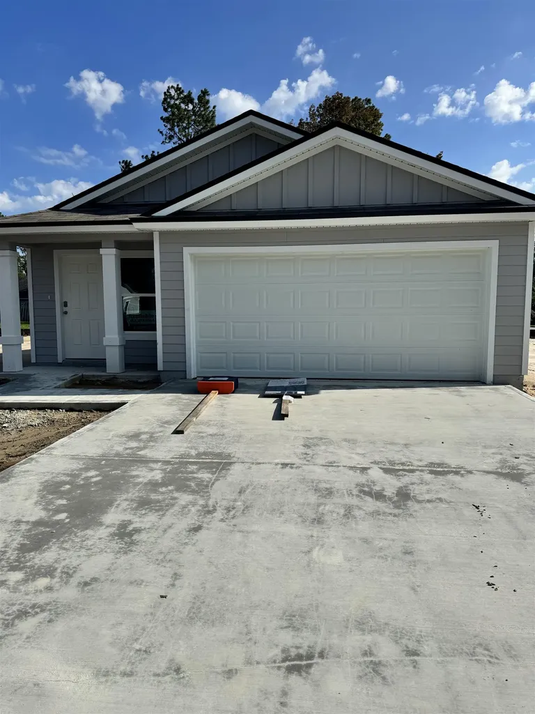 2 Pine Croft Lane Palm Coast FL 32164