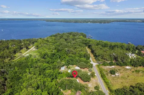 146 Bridgeport Road Palatka FL 32177