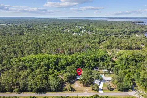 146 Bridgeport Road Palatka FL 32177