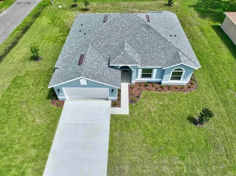 8 Kaiser Place Palm Coast FL 32164