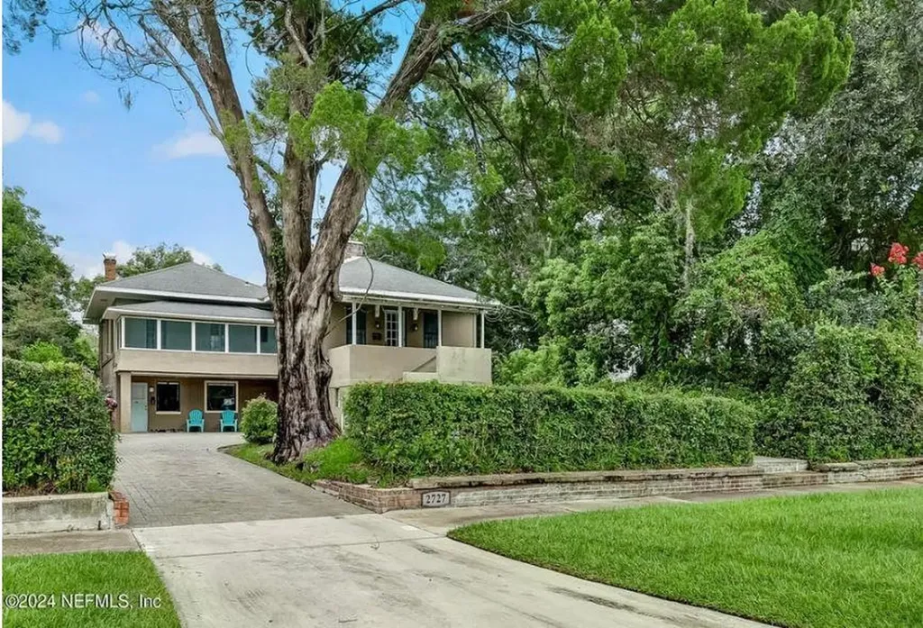 2727 Oak Street Jacksonville FL 32205