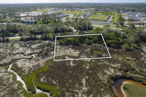 3258 Lewis Speedway St Augustine FL 32084