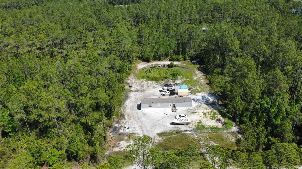 134 E Alachua Street Palatka FL 32177