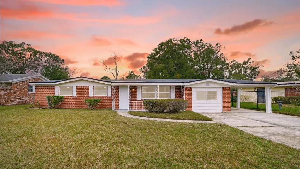 5317 Roanoke Boulevard Jacksonville FL 32208