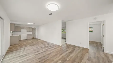 5317 Roanoke Boulevard Jacksonville FL 32208