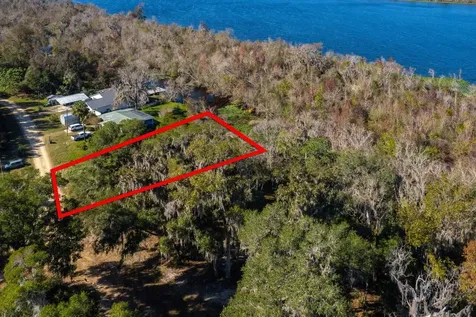 120 Ridgeline Avenue Satsuma FL 32189