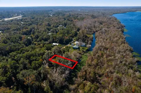 114 Ridgeline Avenue Satsuma FL 32189