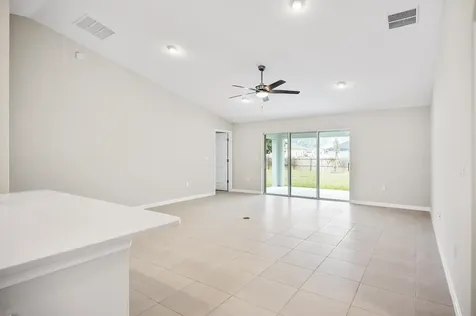 10 Russkin Lane Palm Coast FL 32164