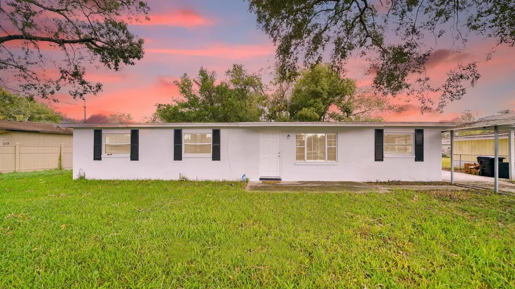 319 Janell Drive Orange Park FL 32073
