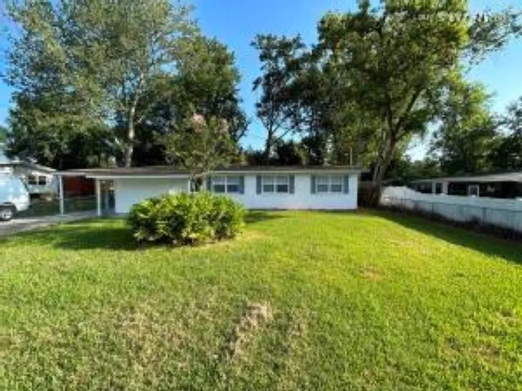 6723 Peter Pan Place Jacksonville FL 32210