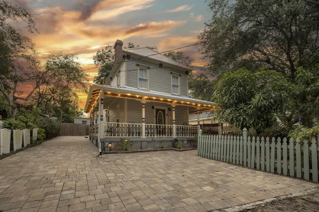 20 Davis Street St Augustine FL 32084