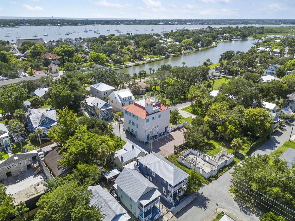 92 Washington Street St Augustine FL 32084