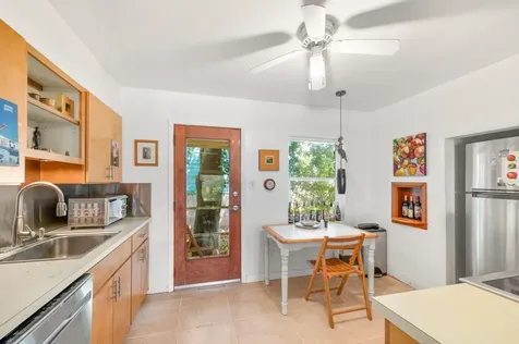 92 Coquina Avenue St Augustine FL 32080-4529