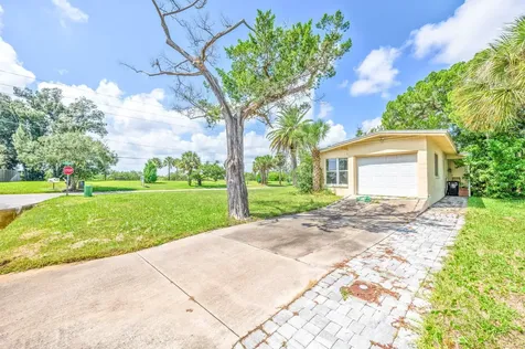 92 Coquina Avenue St Augustine FL 32080-4529