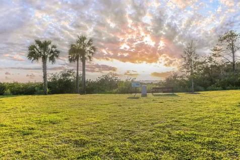 92 Coquina Avenue St Augustine FL 32080-4529