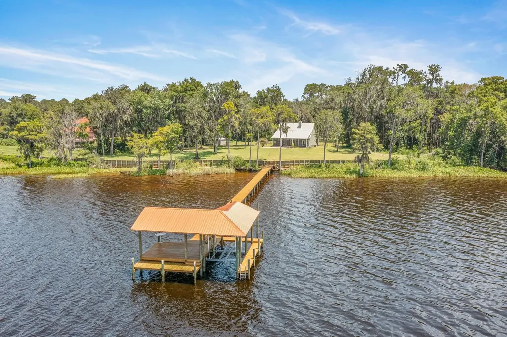 119 Blue Skies Lane East Palatka FL 32131